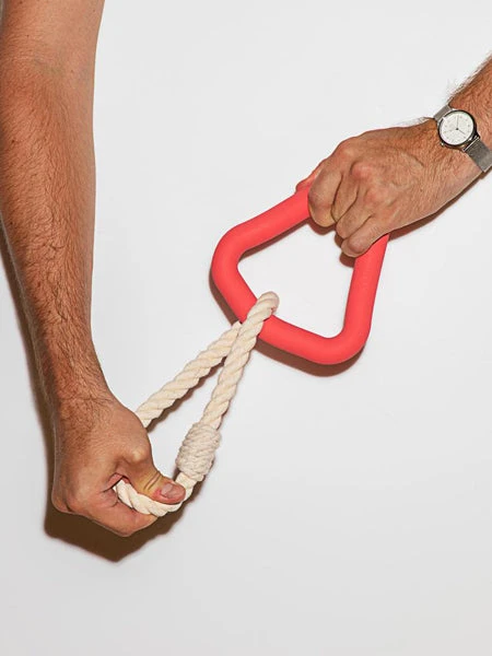 Triangle En Caoutchouc Et Corde Pour Chien - Rouge - Wild One – Image 3