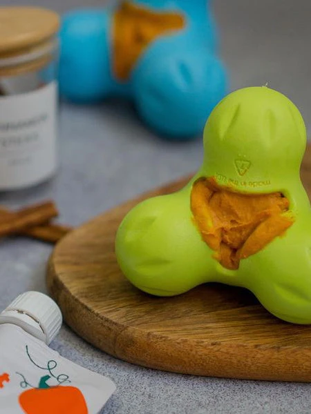 West Paw Jouet à Garnir Puzzle Pour Chien - Tux Zogoflex - Eco-friendly – Image 2